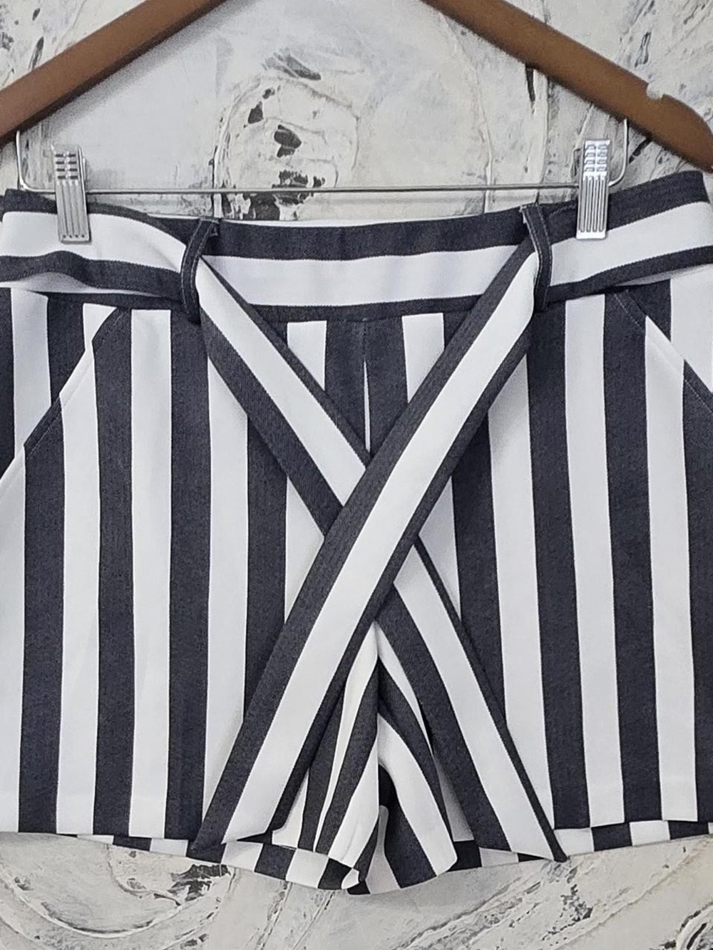 New York & Company Black and White Striped Cross-Front Shorts